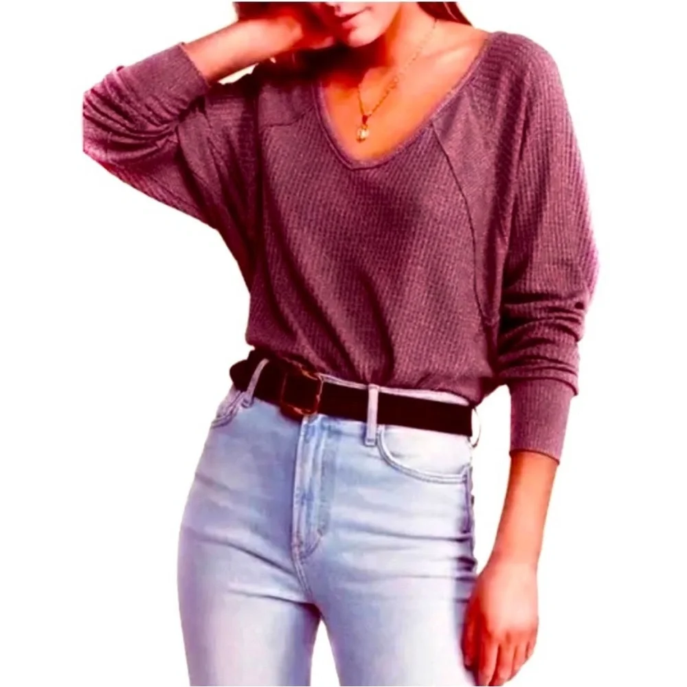 FREE PEOPLE SANTA CLARA THERMAL OVERSIZED TOP MULBERRY V-NECK  PULLOVER … - Picture 14 of 14